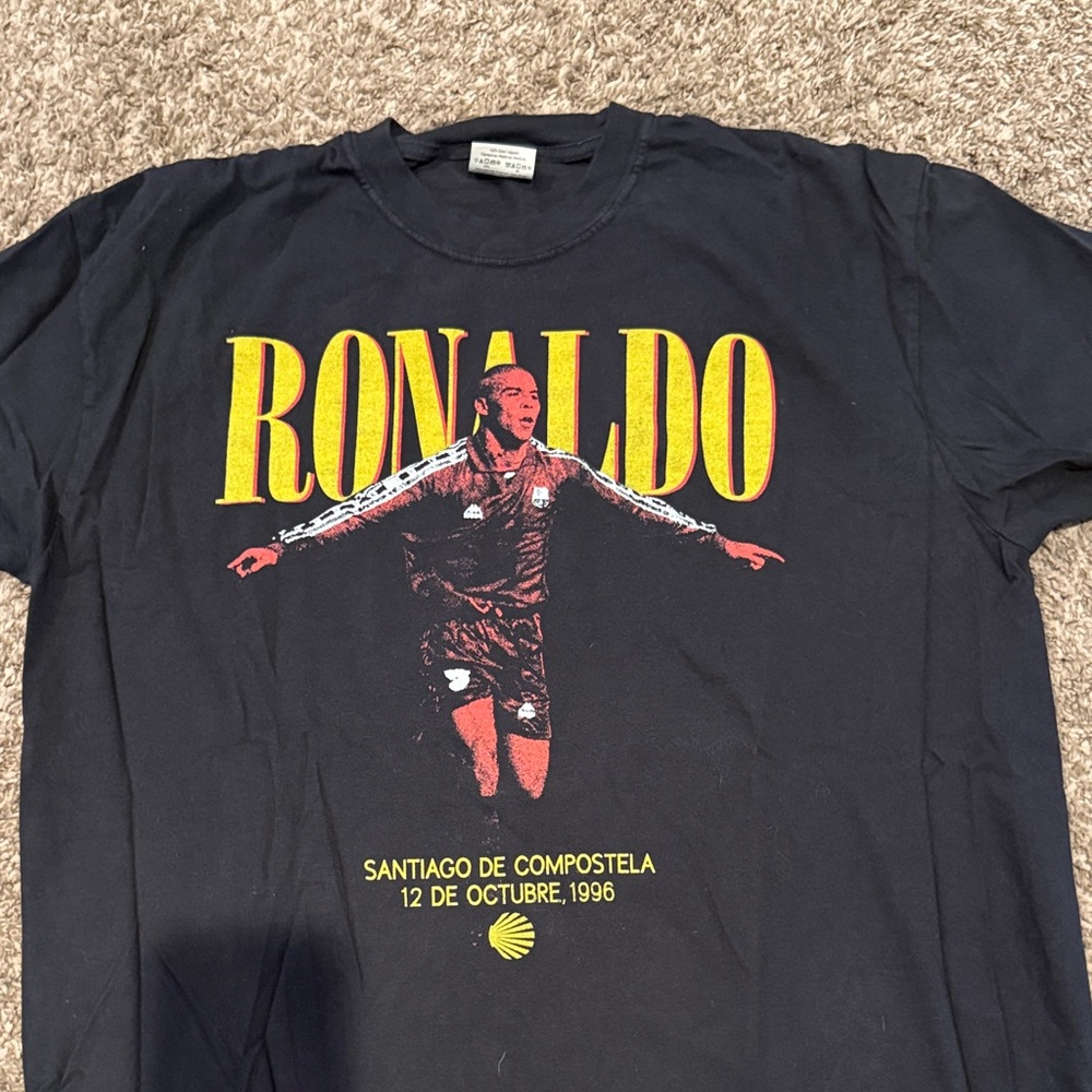 Ronaldo Rosario Black Graphic T-Shirt. Comfort colors size xl